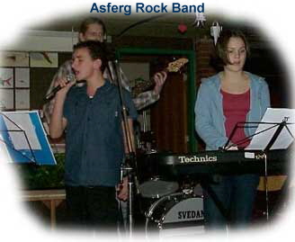Asferg Rock Band med lead singer Christian Hj Madsen